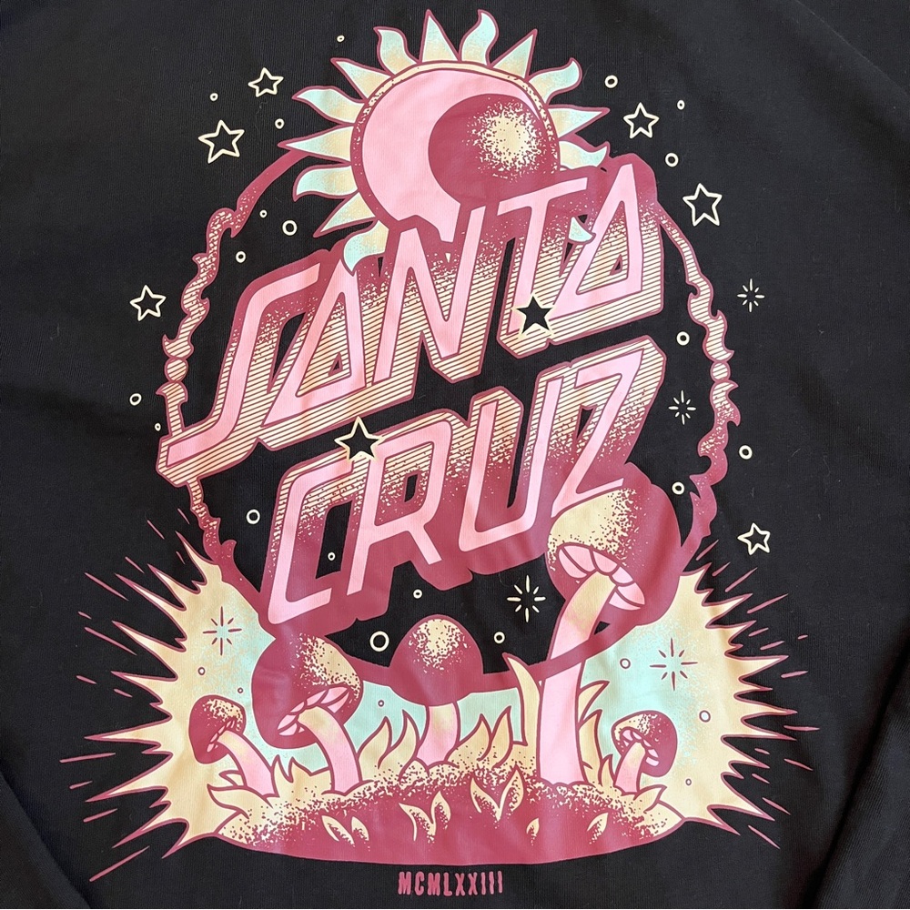 NWT Santa Cruz Black graphic Sweatshirt - Picture 8 of 8
